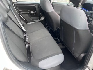 /photos/11467/29027651-8114-ee5f-9253-7ad9a6d193d7_i320x240.jpg